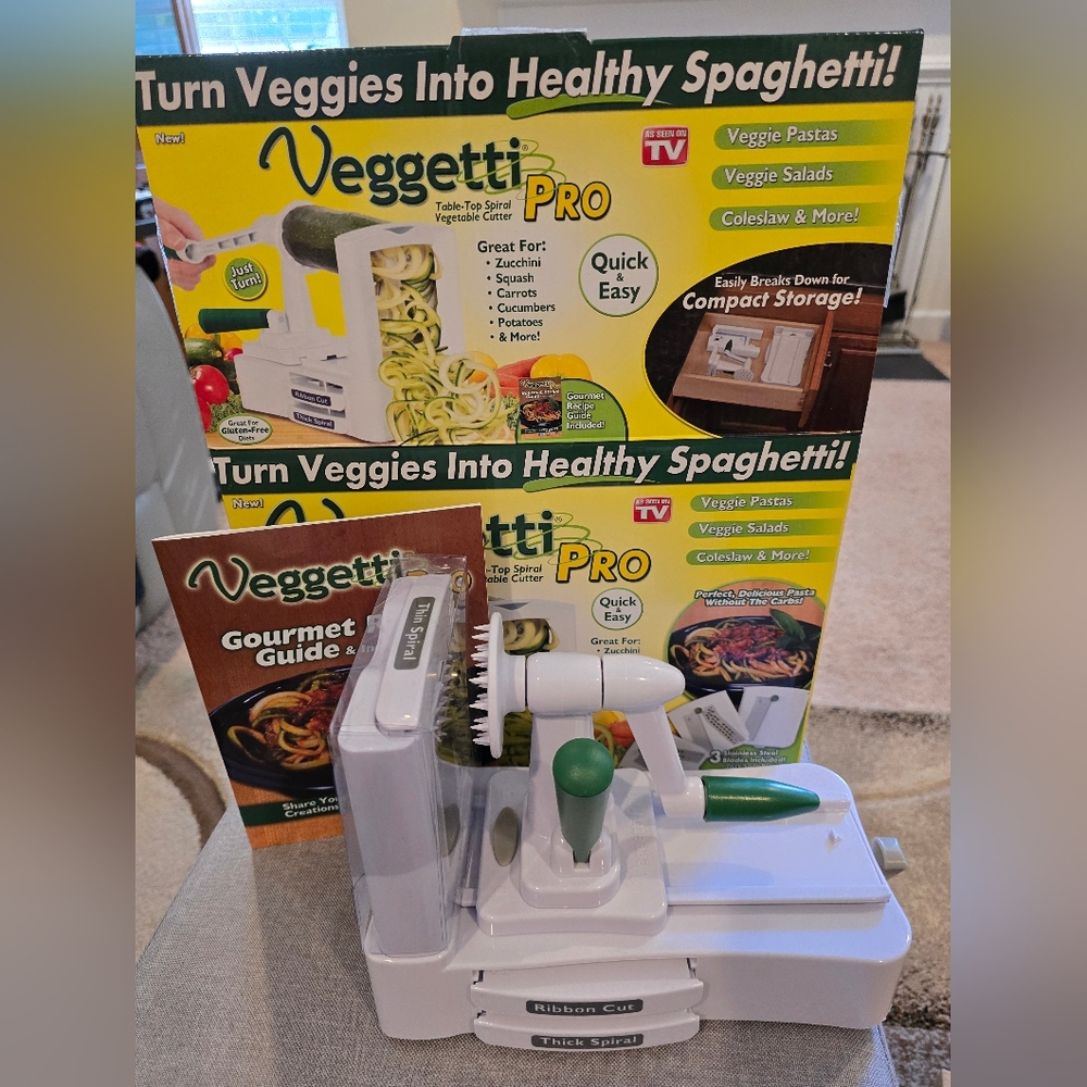 Veggetti Pro Table-Top Spiral Vegetable Cutter EUC